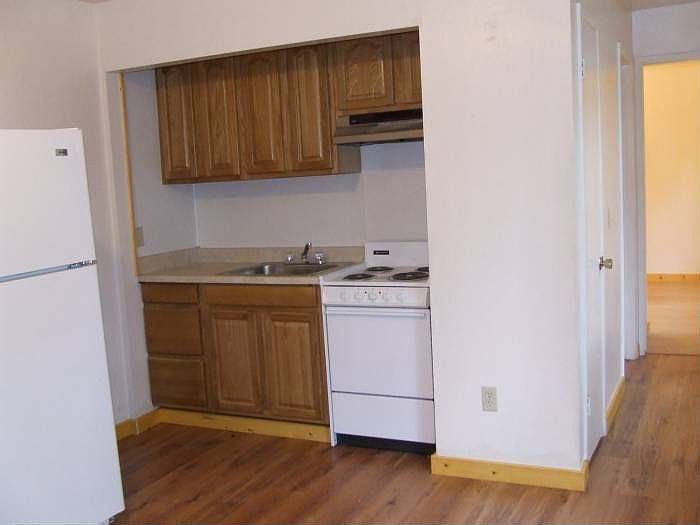 new kitchen and floors