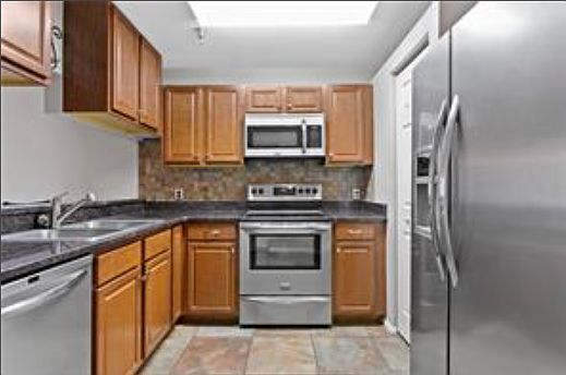 3rd image of 15215 Amberly Dr APT 1004