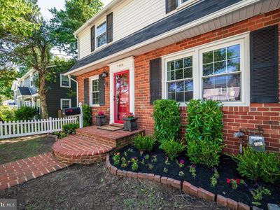 9908 Dickens Ave, Bethesda, MD, 20814