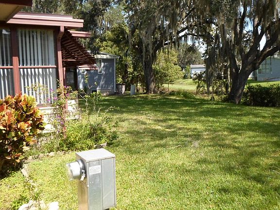 3rd image of 307 S Edgewater Dr