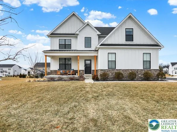 1076 Mariwill Dr, Quakertown, PA 18951