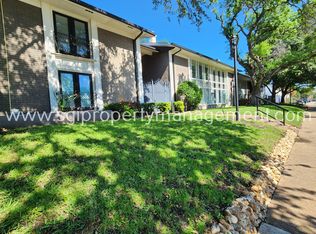 10209 Regal Oaks Dr #115, Dallas, TX 75230