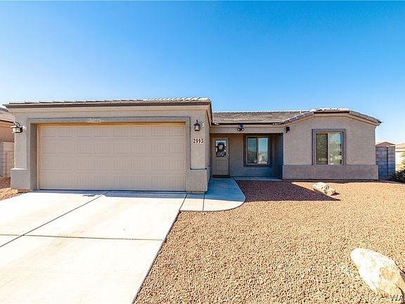 3rd image of 2993 E Luna Vista