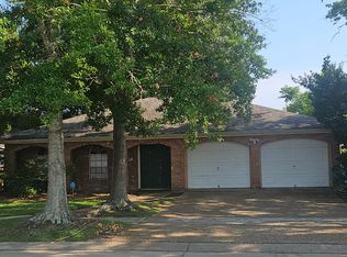67 Madrid Ave, Kenner, LA 70065
