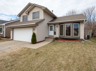 462 52nd Ct, West Des Moines, IA 50265