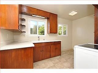 4th image of 371 Arroyo Dr
