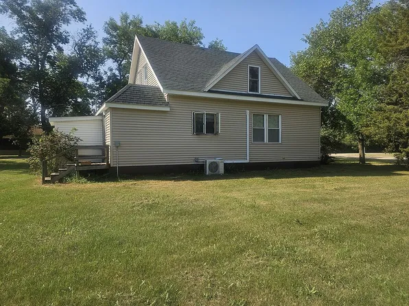 360 Main Ave, Souris, ND 58783
