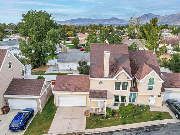 5th image of 761 E Gables Ln