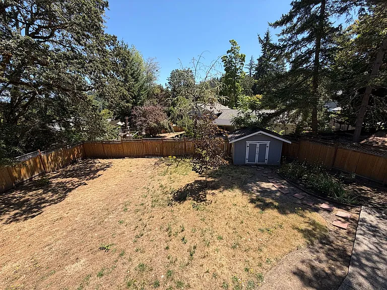 3823 Wilshire Ln — Photo 27