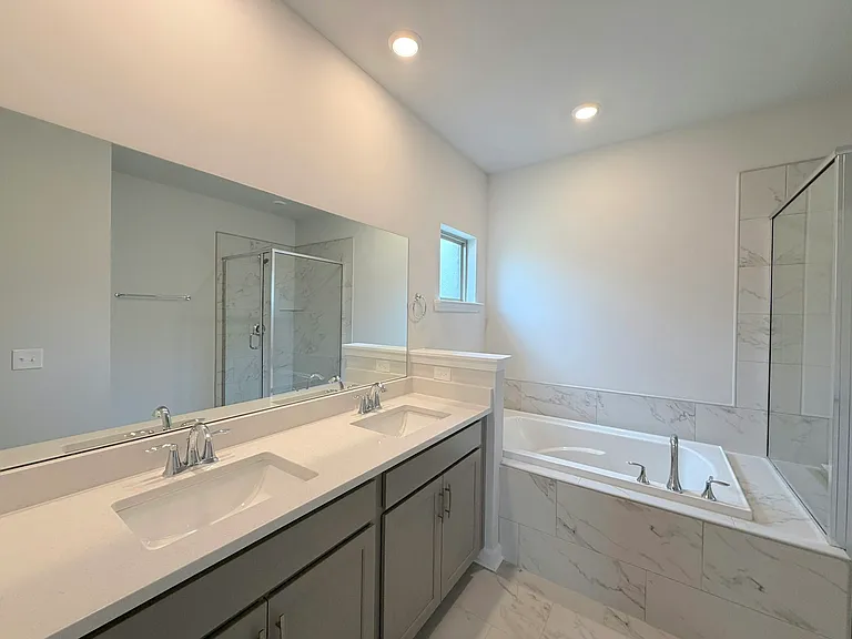 131 Clift Creek Dr — Photo 21