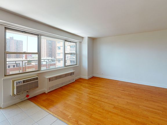 5th image of 2940 Ocean Pkwy APT 19S