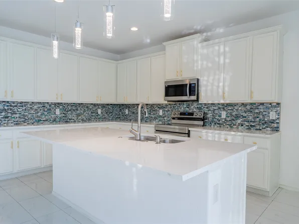 8918 Stallings Dr, Providence Village, TX 76227