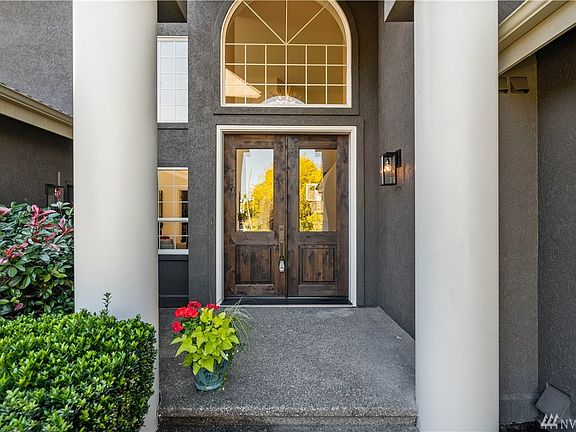 3rd image of 5804 81st Avenue Ct W