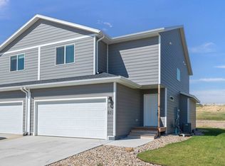 601 Copperfield Dr, Rapid City, SD 57703