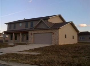 201 125th Pl, Crown Point, IN 46307