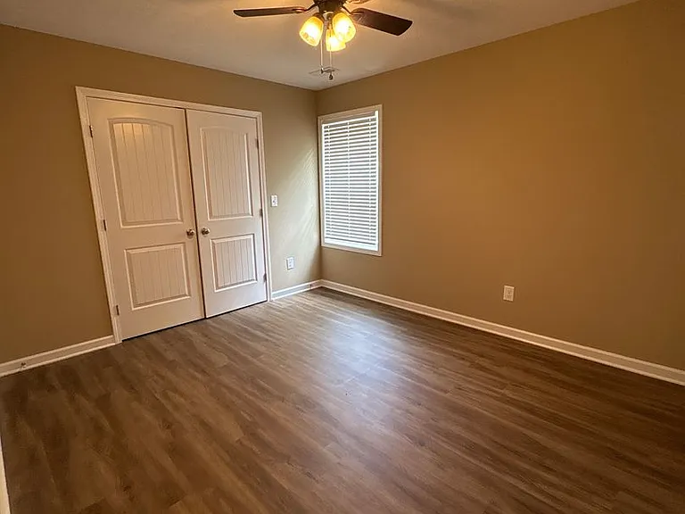 517 Weaver St #5 — Photo 23