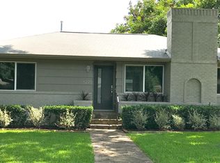 6220 Ravendale Ln, Dallas, TX 75214