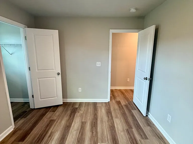 3128 Baylor Cir — Photo 16