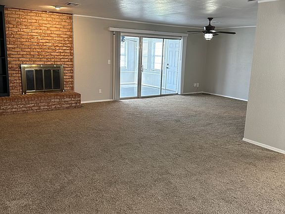 3rd image of 308 N Cimarron Dr