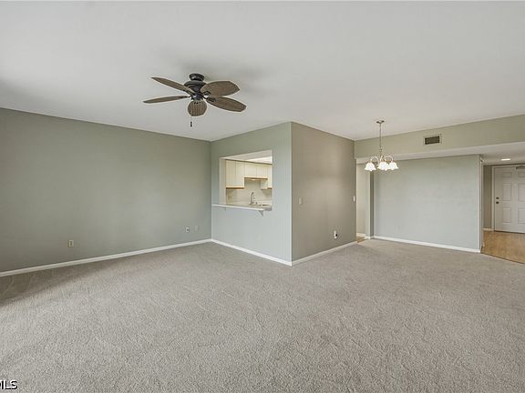 4th image of 7129 Lakeridge View Ct APT 203