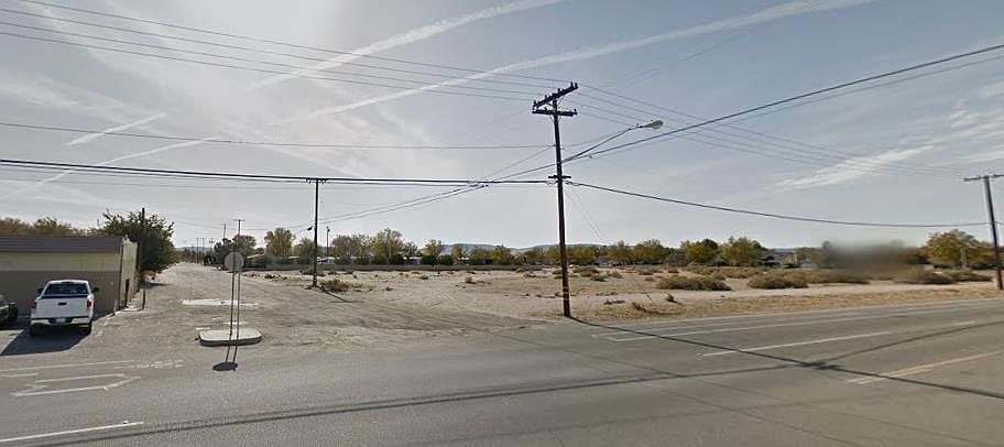 1st image of Corner 28th Ste And Avenue Ave #I