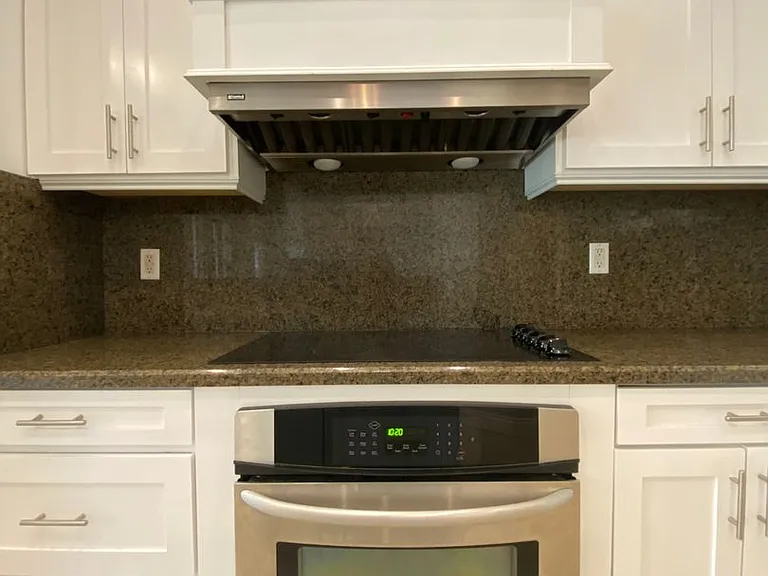 3611 Oakleaf Ave — Photo 57