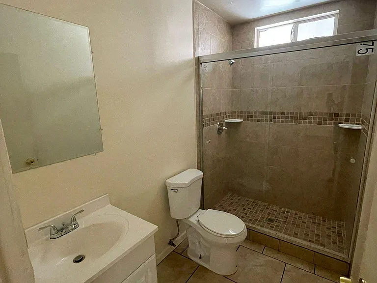 868 S Park Ave — Photo 11