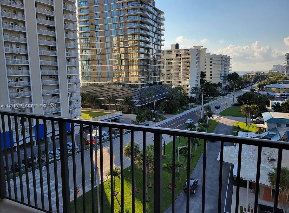 Building Photo - 801 N Ocean Blvd #802