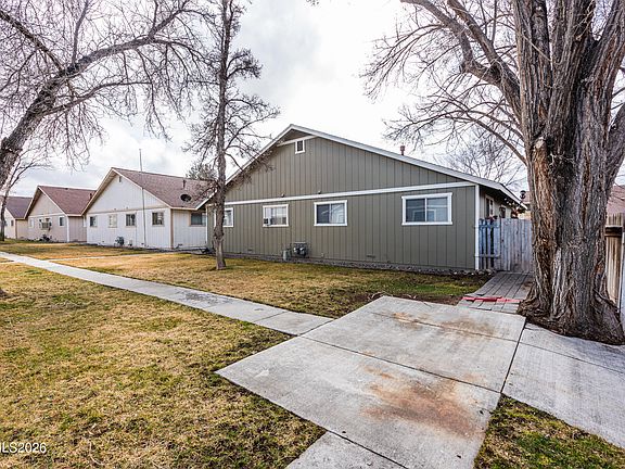 4th image of 1529 Douglas Ave