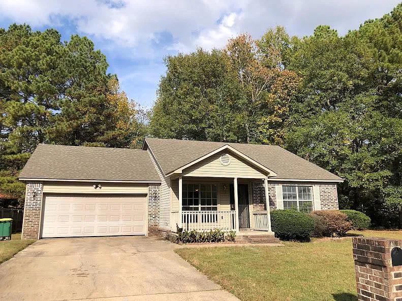 10000 Yellow Pine Ln