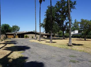 8620 12th Ave, Hanford, CA 93230