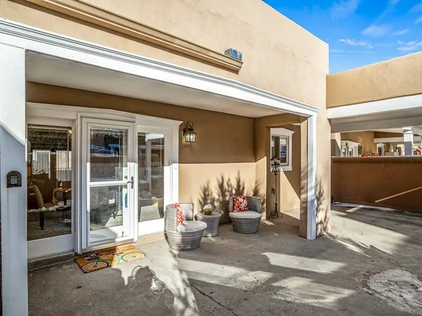 663 Bishops Lodge Rd APT 63, Santa Fe, NM 87501