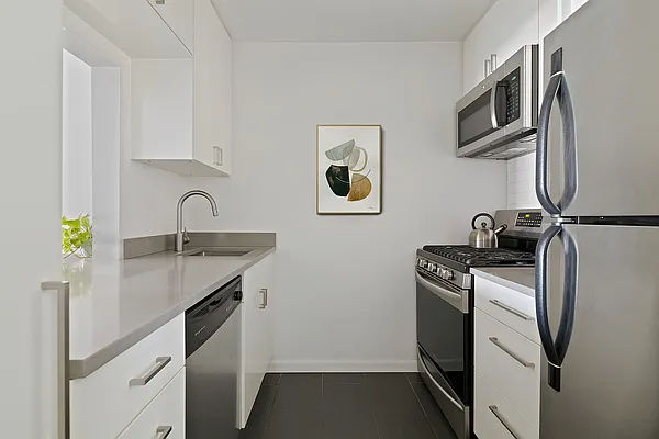 Sold by Compass | media 2