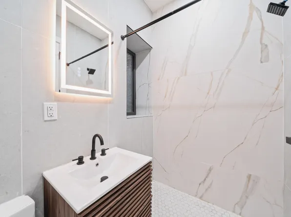 452 West 36th Street image 7 of 7