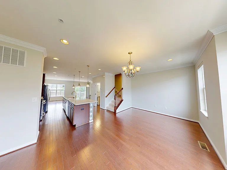 3616 Summer House St — Photo 3