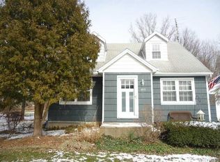 2573 New Rd, Ransomville, NY 14131