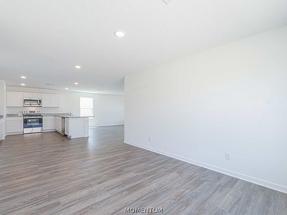 3rd image of 2506 Ruby Court