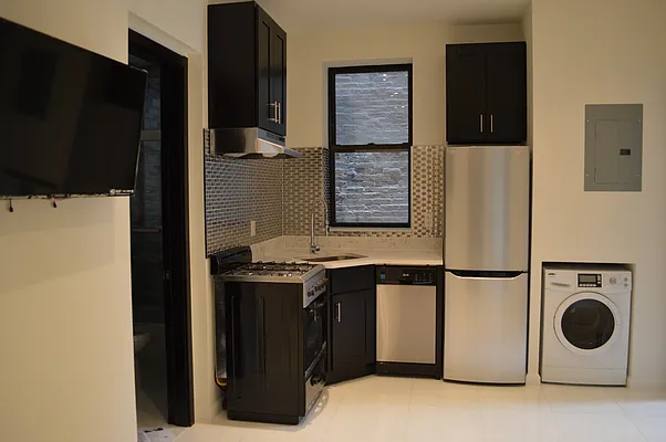 Rented by CoSo Apartments | media 1