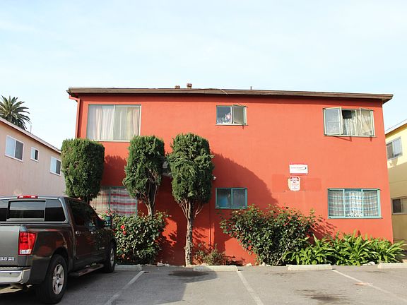 2nd image of 3761 S Barrington Ave APT 12