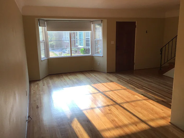 1537 SE 30th Ave — Photo 6