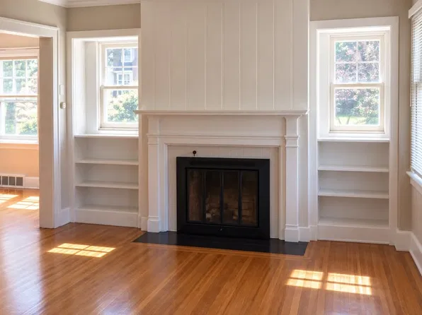 1937 Storrs Ave Floor 1, Utica, NY 13501
