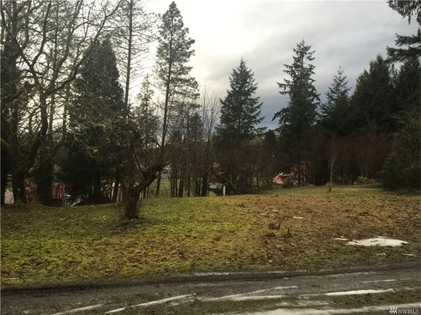 7405 McDaniels Dr, Concrete, WA 98237