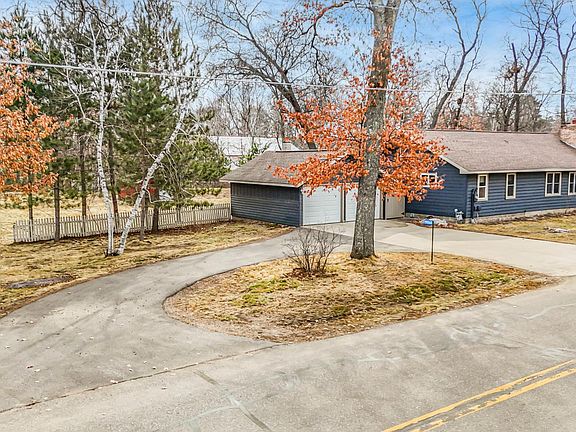 2nd image of 19060 Love Lake Rd