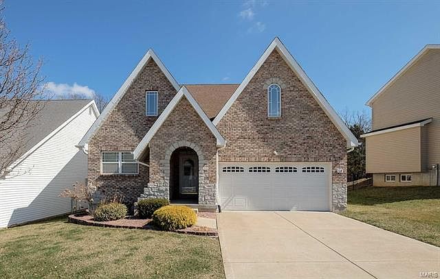 1st image of 114 Sunset Villa Ct