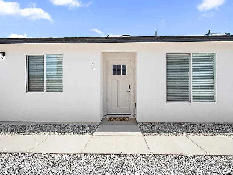 1811 E Raymond St #A — Photo 24