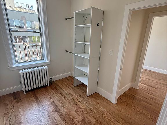 4th image of 287 Stanhope St #3F