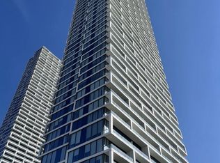 5 Buttermill Ave #3009, Vaughan, ON L4K 4Z4