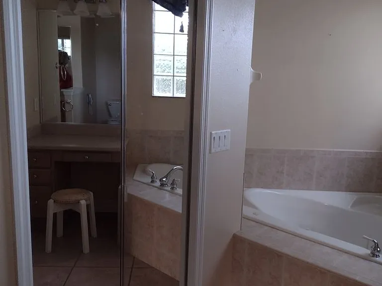 592 Dowling Cir — Photo 35