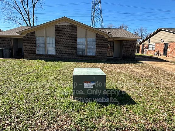 3rd image of 3393 Barbwood Dr