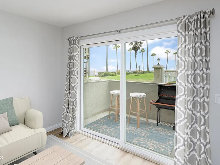 257 E Surfside Dr — Photo 10